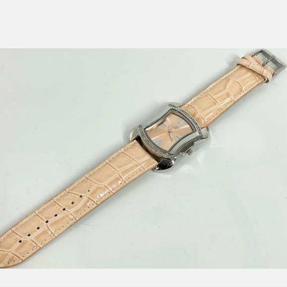 Womens Burgi Watch..Discounted Shipping - Picture 6 of 9